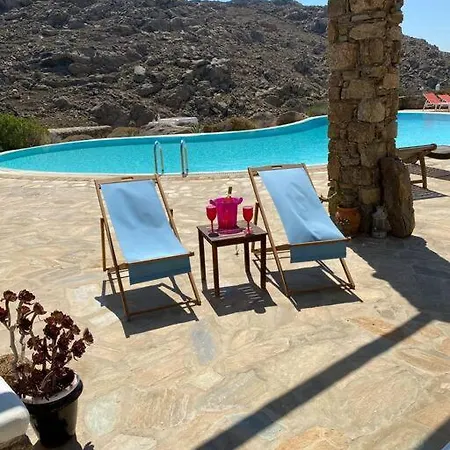 Village Pool Nyaraló