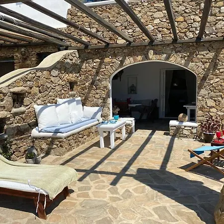 Semesterbostad Village Pool Agrari (Mykonos)