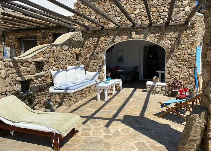 Tatil Evi Village Pool Agrari (Mykonos)