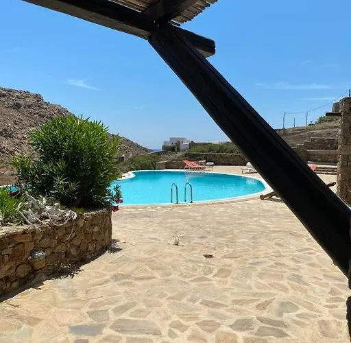 Village Pool Holiday home *